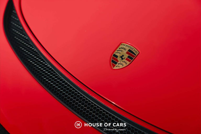 Porsche 718 Cayman GT4