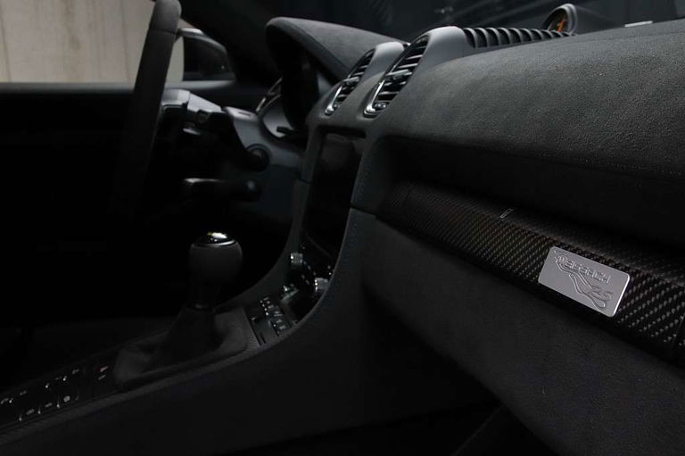 Porsche 718 Cayman GT4 RS