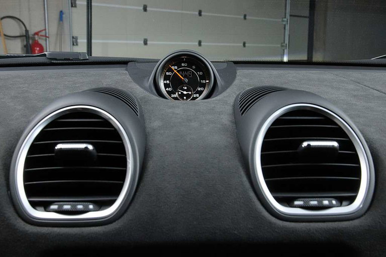 Porsche 718 Cayman GT4 RS