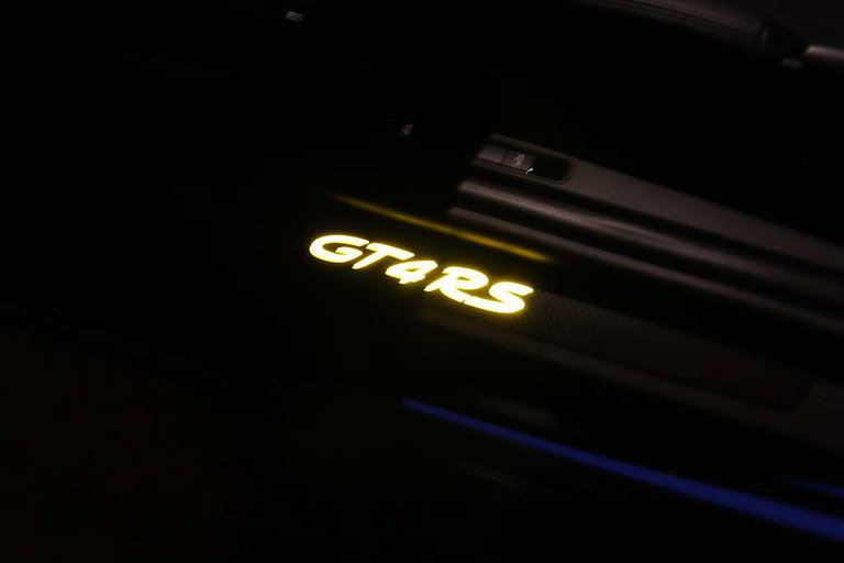 Porsche 718 Cayman GT4 RS