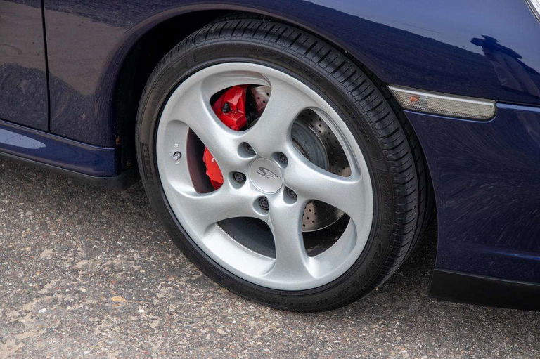 Porsche 996 Carrera 4S