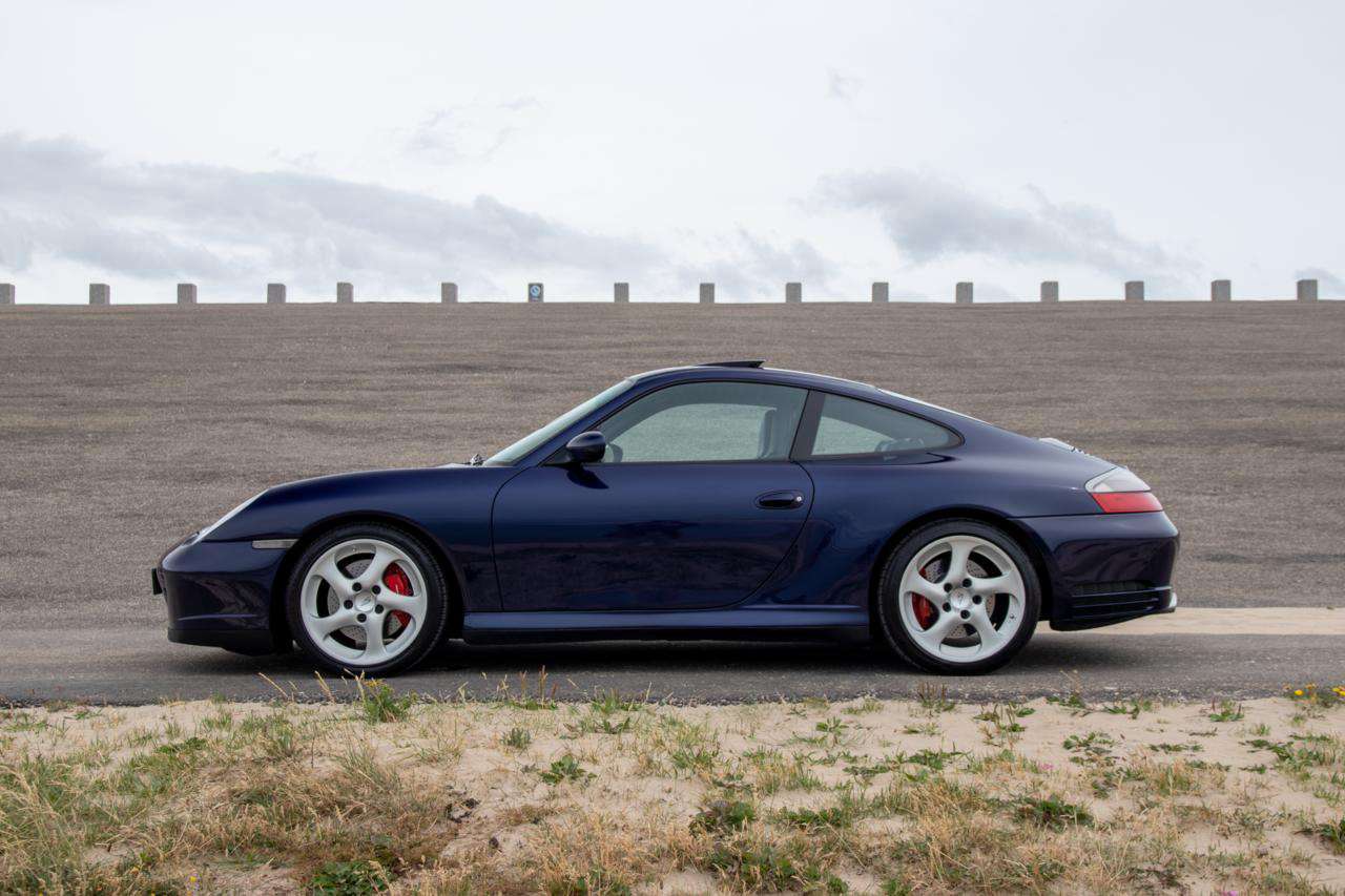 Porsche 996 Carrera 4S