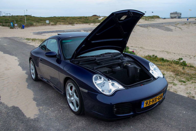 Porsche 996 Carrera 4S