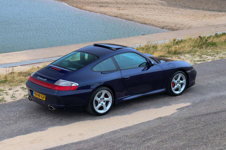 Porsche 996 Carrera 4S