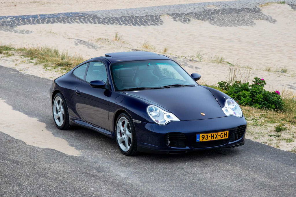 Porsche 996 Carrera 4S
