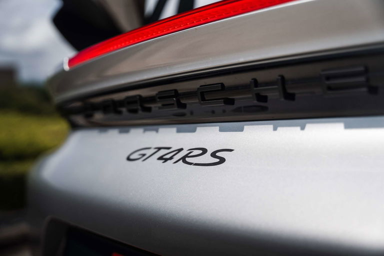 Porsche 718 Cayman GT4 RS