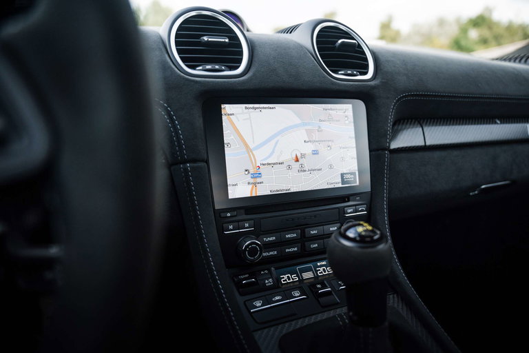 Porsche 718 Cayman GT4 RS