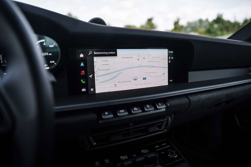 Porsche 992 Carrera GTS