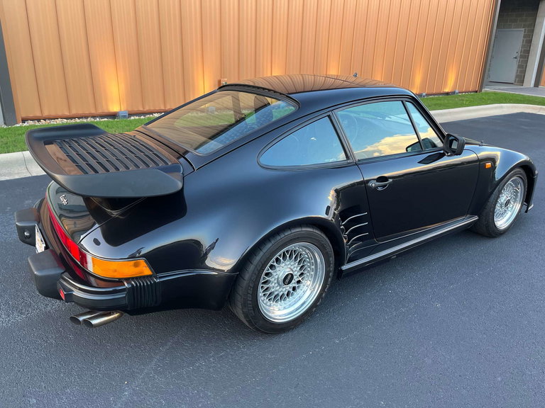 Porsche 911 Turbo Flachbau