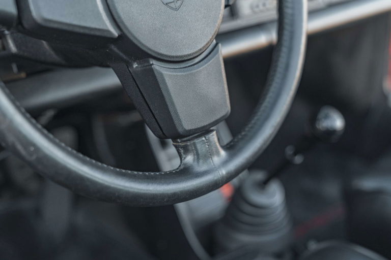 Porsche 911 Carrera 3.2 (US)