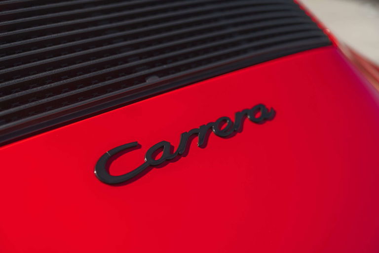 Porsche 911 Carrera 3.2 (US)