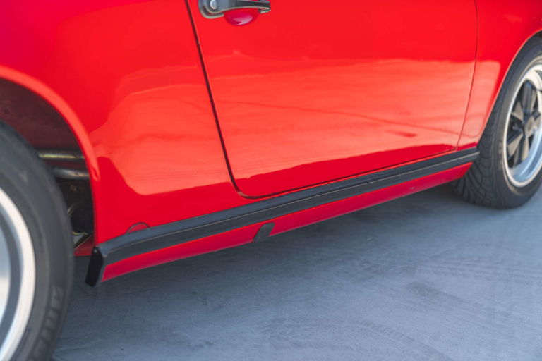 Porsche 911 Carrera 3.2 (US)