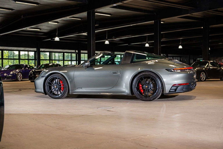 Porsche 992 Targa 4 GTS