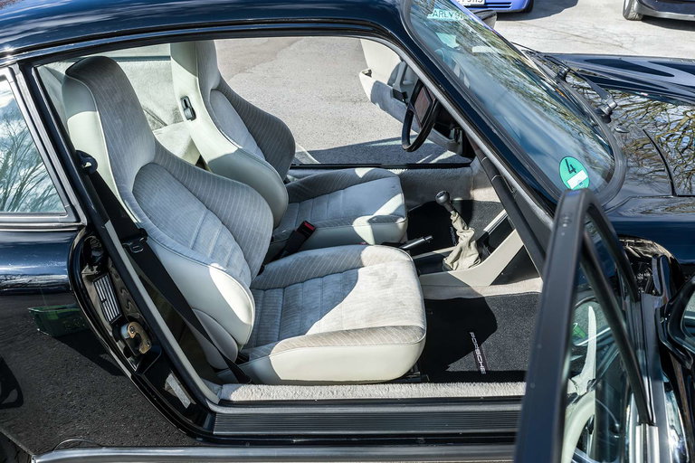 Porsche 911 Carrera 3.2 Clubsport (US)