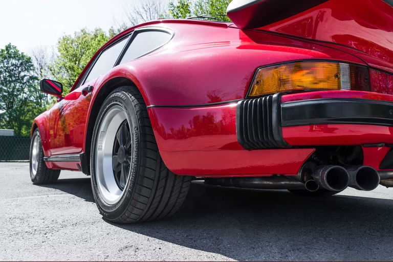 Porsche 911 Turbo 3.3 (US)