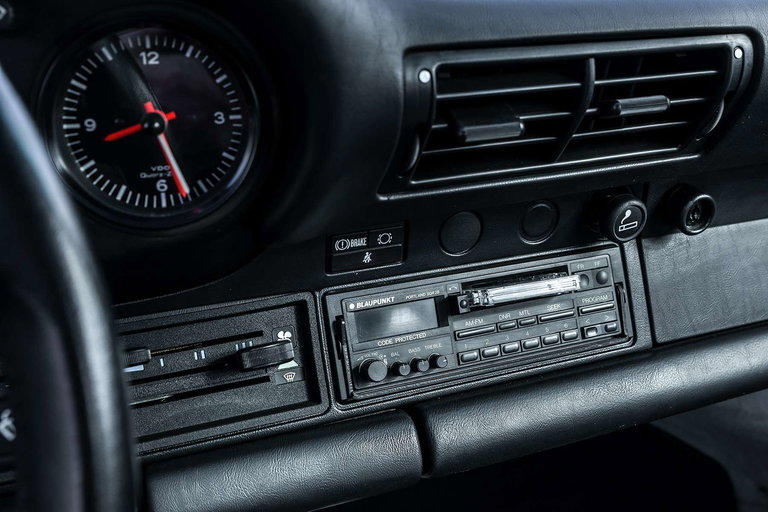 Porsche 911 Carrera 3.2 Clubsport (US)