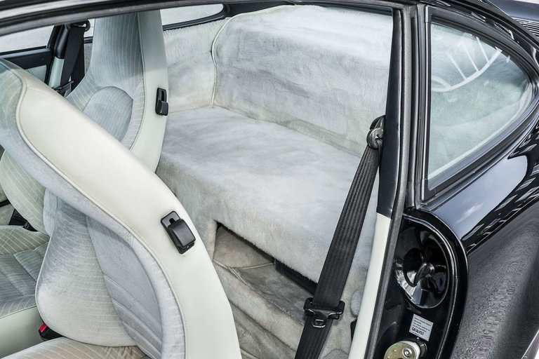 Porsche 911 Carrera 3.2 Clubsport (US)