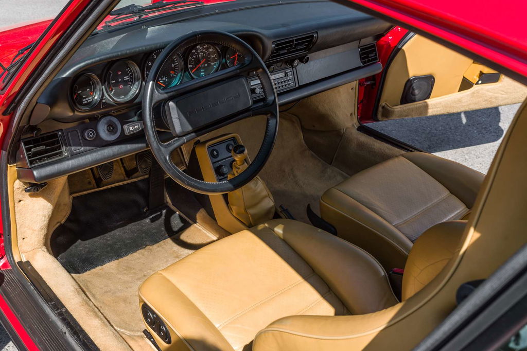 Porsche 911 Turbo 3.3 (US)