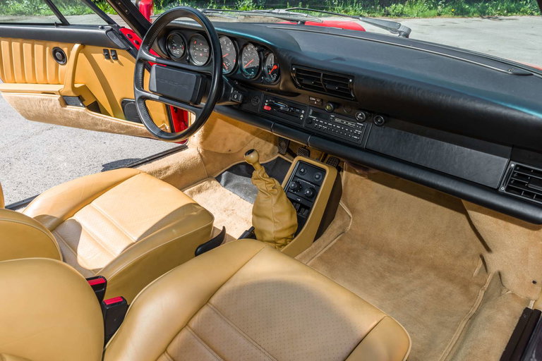 Porsche 911 Turbo 3.3 (US)