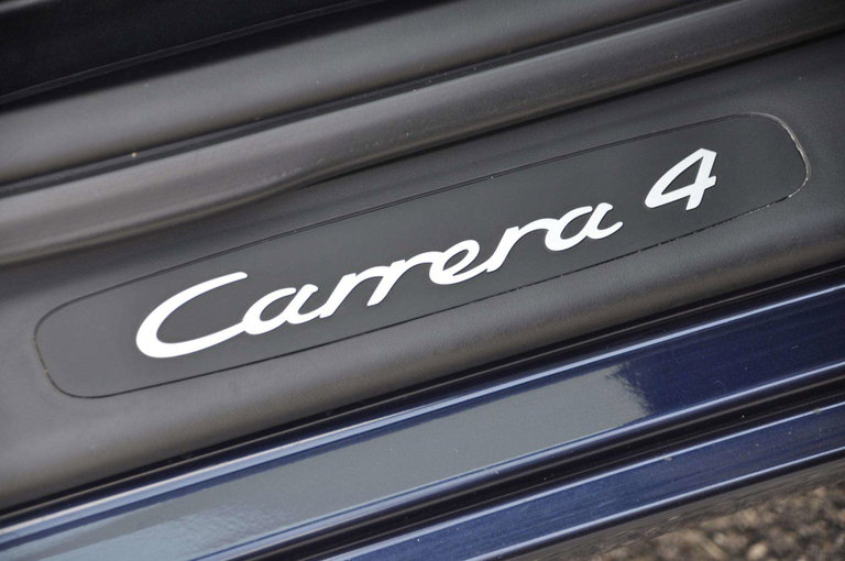 Porsche 996 Carrera 4