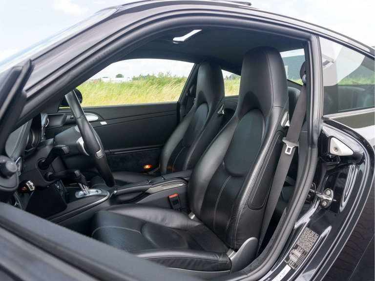 Porsche 997.2 Carrera 4S