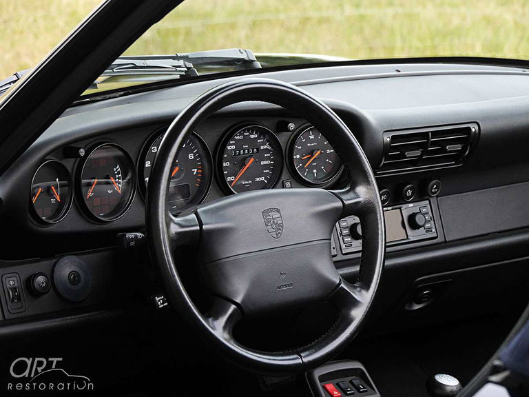 Porsche 993 Carrera 4