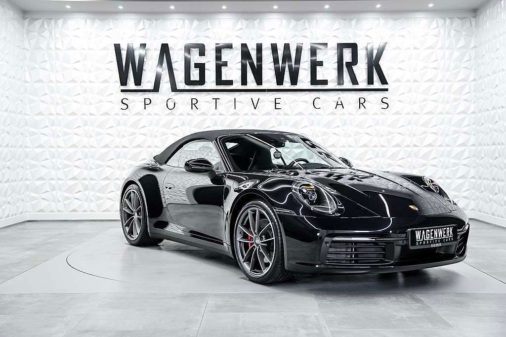 Porsche 992 Carrera 4S