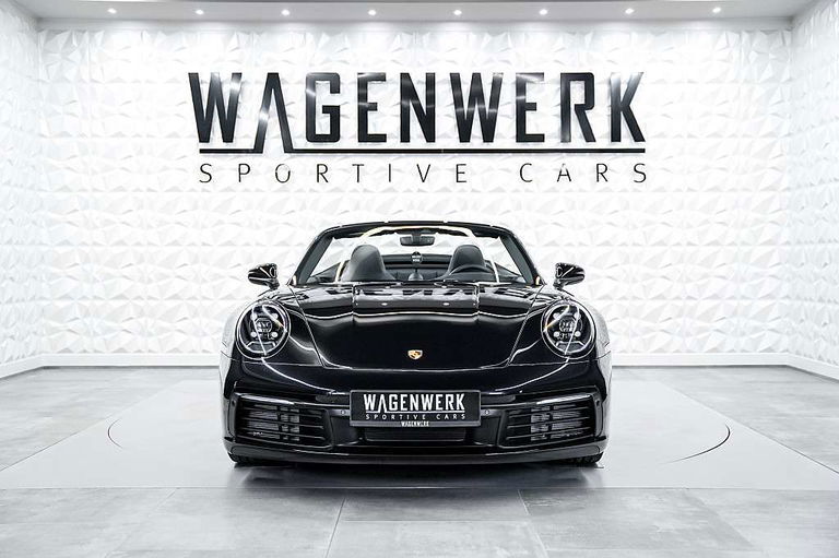 Porsche 992 Carrera 4S