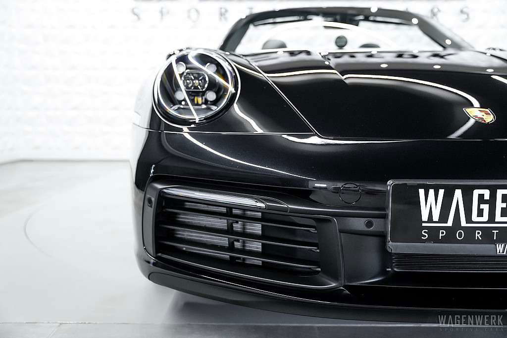 Porsche 992 Carrera 4S