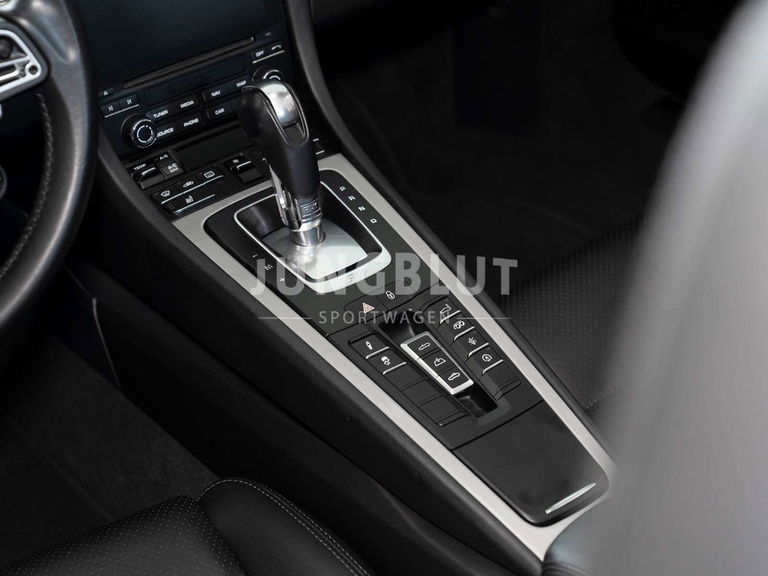 Porsche 991.2 Carrera 4 GTS