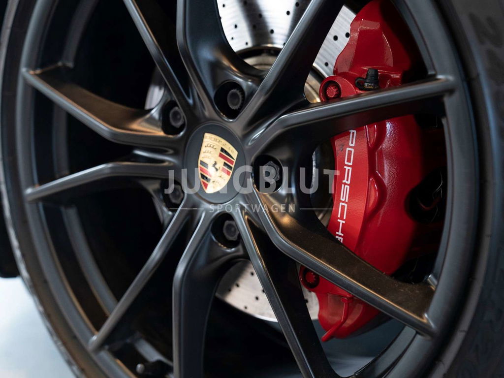 Porsche 991.2 Carrera 4 GTS