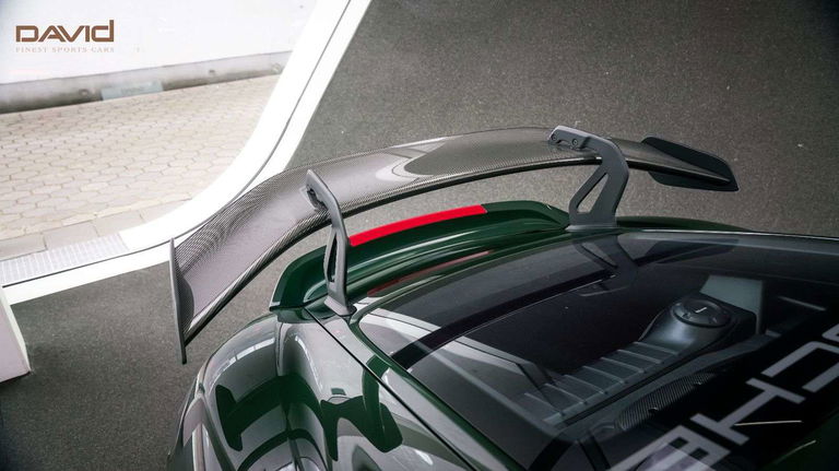 Porsche 718 Cayman GT4 RS