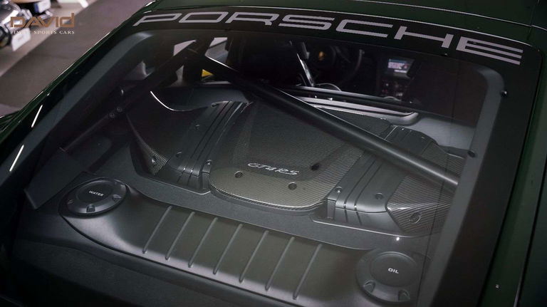 Porsche 718 Cayman GT4 RS