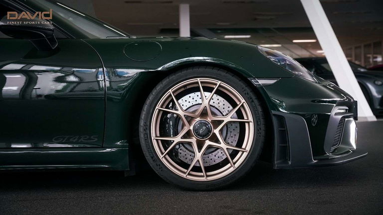 Porsche 718 Cayman GT4 RS