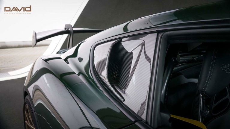 Porsche 718 Cayman GT4 RS