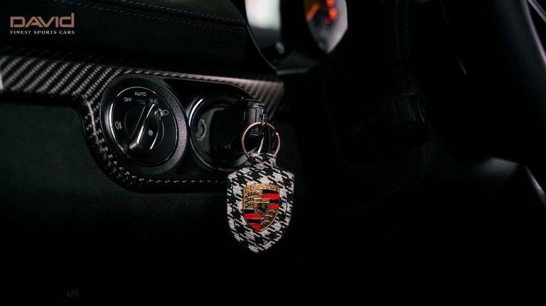 Porsche 718 Cayman GT4 RS