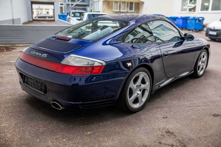 Porsche 996 Carrera 4S