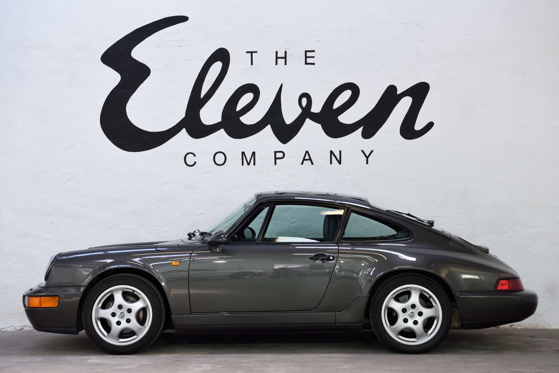 Porsche911 964 993 carrera2用 FOR SALE: This 1993 Porsche 964 Carrera 2 Coupe By RWB Is Simply
