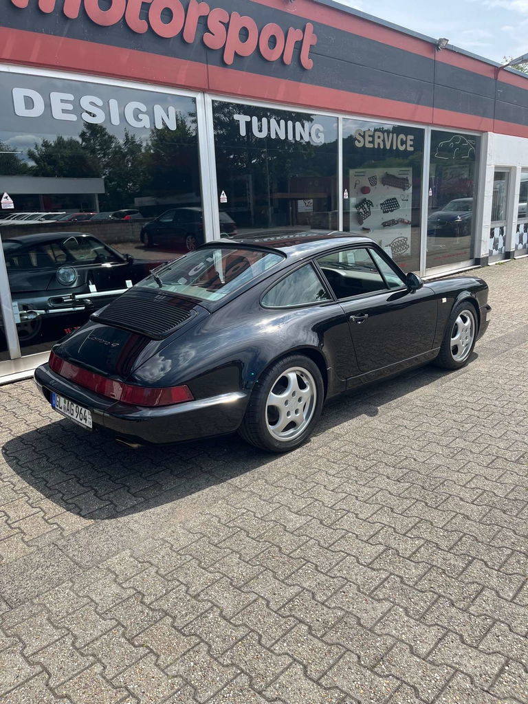 Porsche 964 Carrera 4
