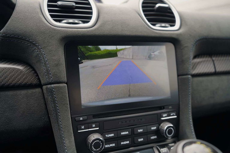 Porsche 718 Cayman GT4 RS