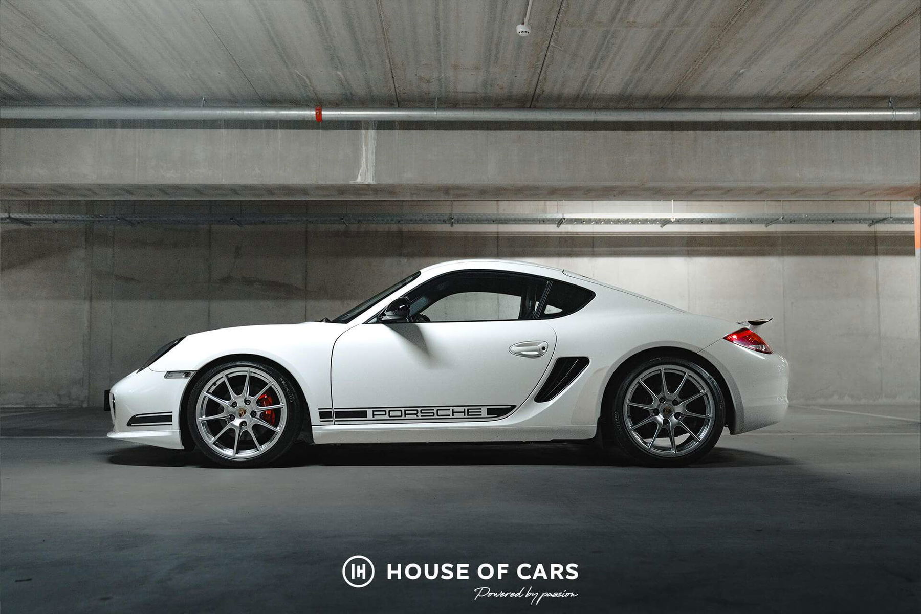 Porsche Cayman R