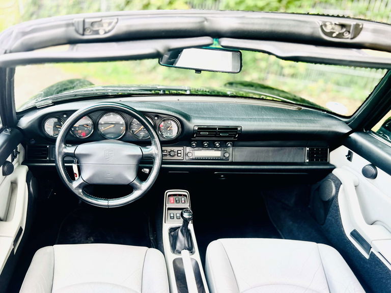 Porsche 993 Carrera