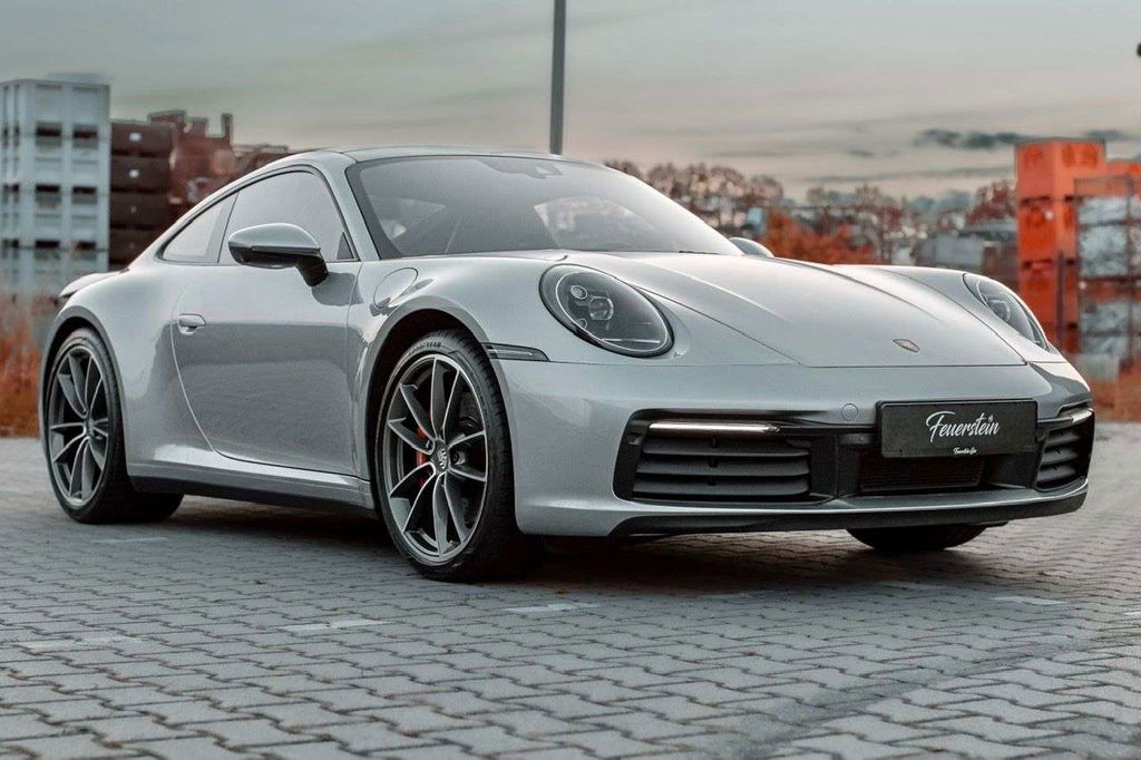 Porsche 992 Carrera 4S