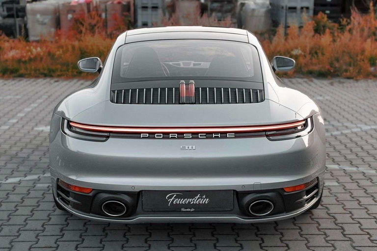 Porsche 992 Carrera 4S