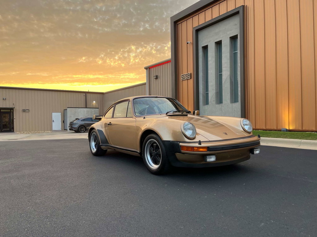 Porsche 911 Turbo 3.3 (US) 1979 - elferspot.com - Marketplace for