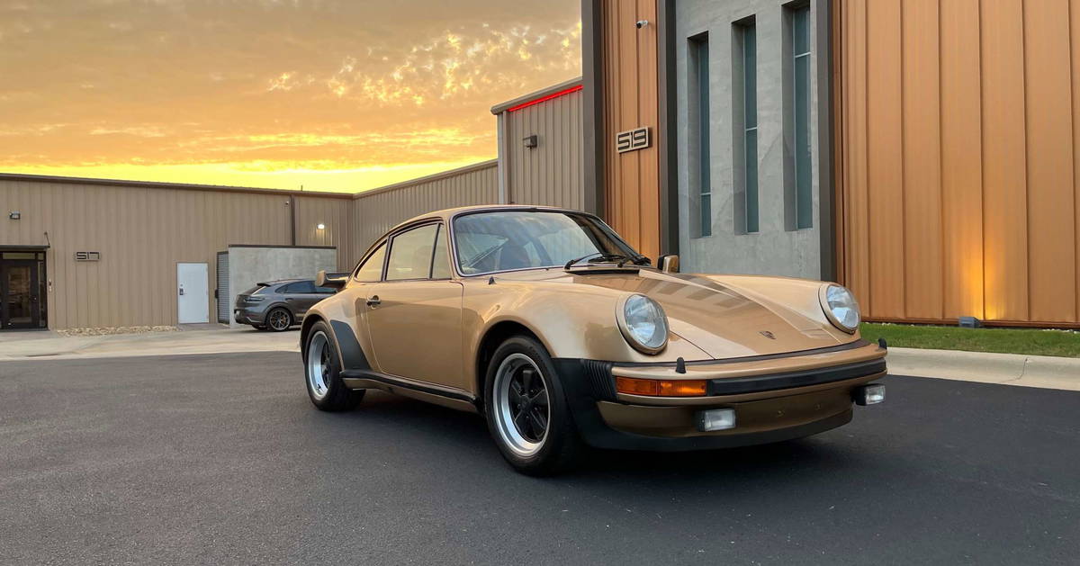 Porsche 911 Turbo 3.3 (US) 1979 - elferspot.com - Marketplace for