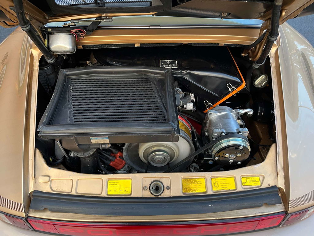 Porsche 911 Turbo 3.3 (US)