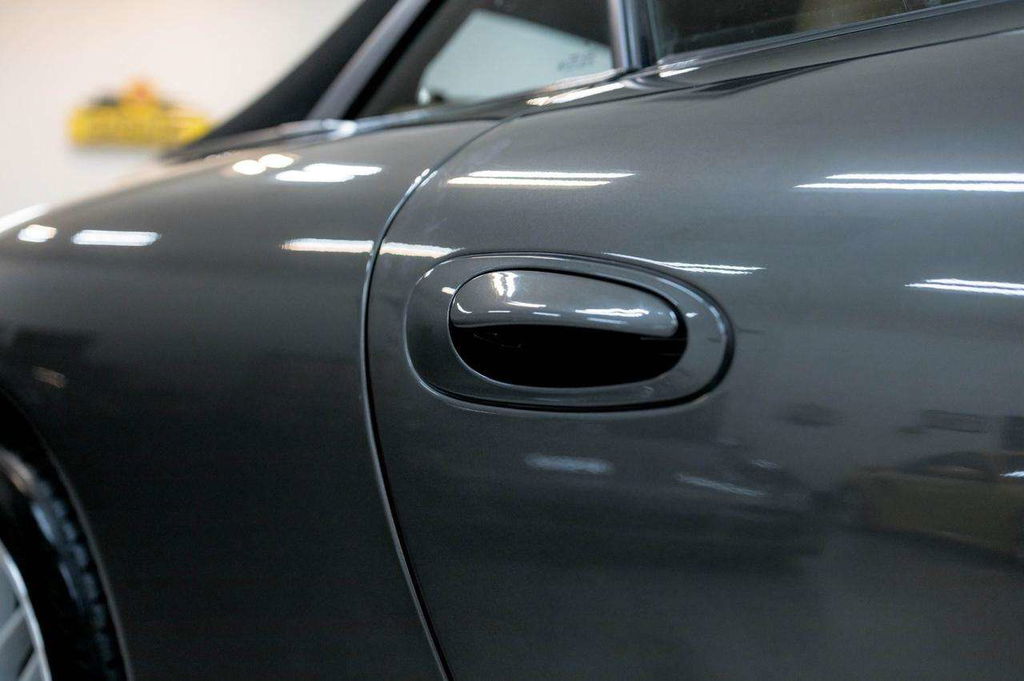 Porsche 996 Carrera 4