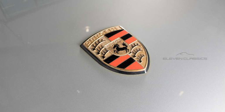 Porsche 911 „25 Jahre Jubiläumsmodell“