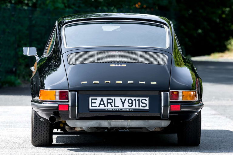 Porsche 911 S (F-Modell)